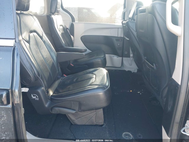 2018 Chrysler Pacifica Limited მანქანა იყიდება აუქციონზე, vin: 2C4RC1GG5JR233127, აუქციონის ნომერი: 44492522