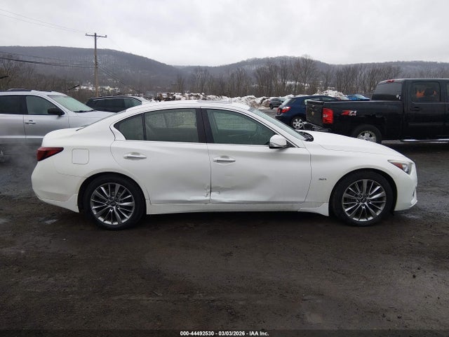 Продажа на аукционе авто 2018 Infiniti Q50 3.0t Luxe, vin: JN1EV7AR4JM610445, номер лота: 44492530