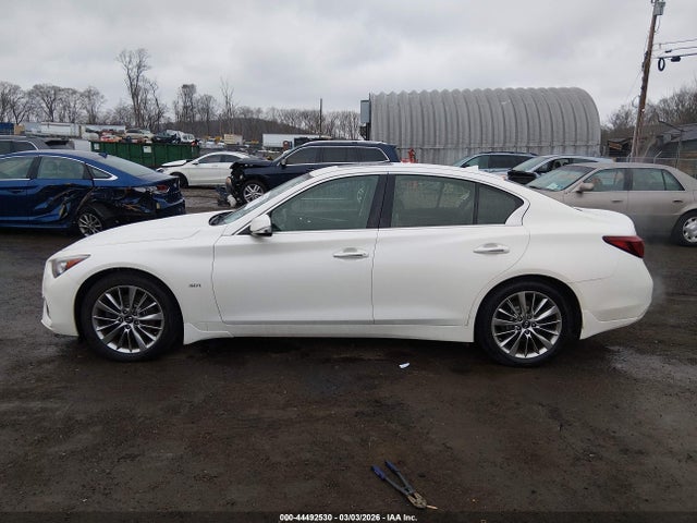 Продажа на аукционе авто 2018 Infiniti Q50 3.0t Luxe, vin: JN1EV7AR4JM610445, номер лота: 44492530