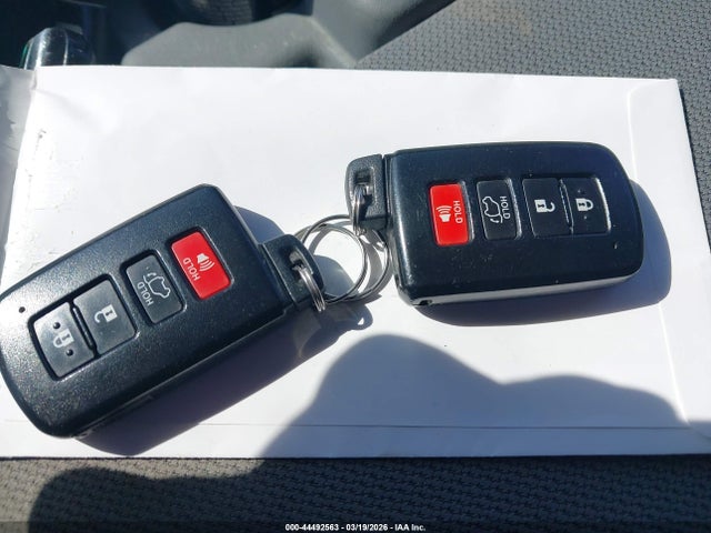 2018 TOYOTA RAV4 2T3RFREVXJW840489 Photo 10