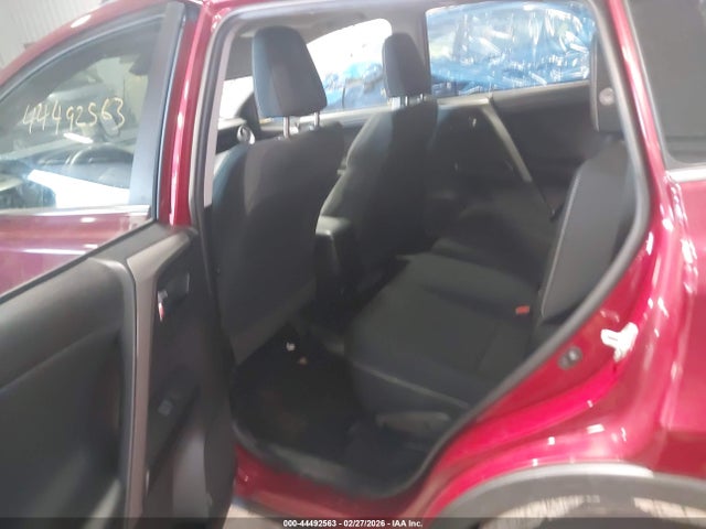 2018 TOYOTA RAV4 2T3RFREVXJW840489 Photo 7