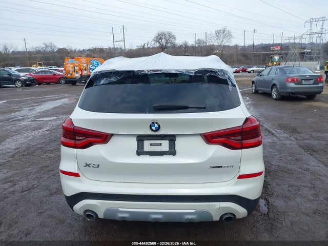 5UXTR9C57KLE14569 BMW X3 Xdrive30i