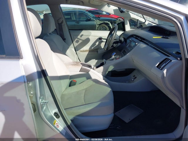 2015 TOYOTA PRIUS JTDKN3DU3F0406212 Photo 4