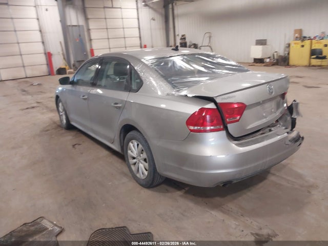 Продажа на аукционе авто 2014 Volkswagen Passat 2.5l Wolfsburg Edition, vin: 1VWAH7A32EC011700, номер лота: 44492611