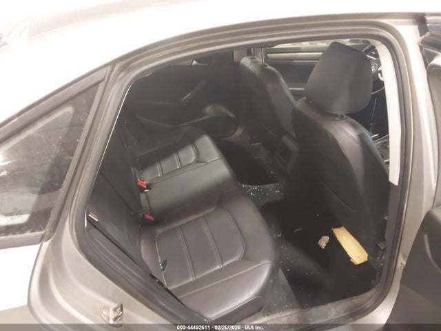 Продажа на аукционе авто 2014 Volkswagen Passat 2.5l Wolfsburg Edition, vin: 1VWAH7A32EC011700, номер лота: 44492611