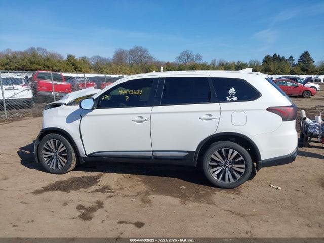 Продажа на аукционе авто 2019 Mitsubishi Outlander Se, vin: JA4AD3A36KZ007899, номер лота: 44492622
