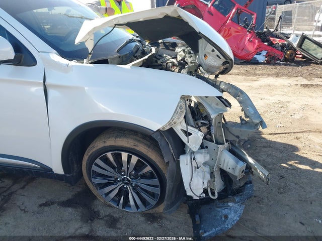 Продажа на аукционе авто 2019 Mitsubishi Outlander Se, vin: JA4AD3A36KZ007899, номер лота: 44492622