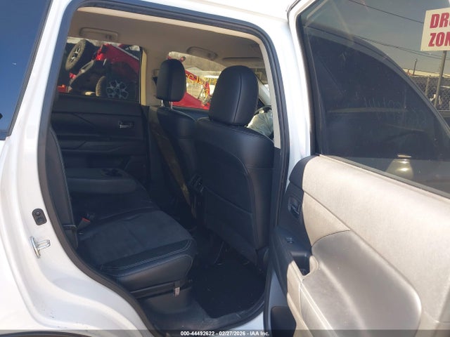 Продажа на аукционе авто 2019 Mitsubishi Outlander Se, vin: JA4AD3A36KZ007899, номер лота: 44492622
