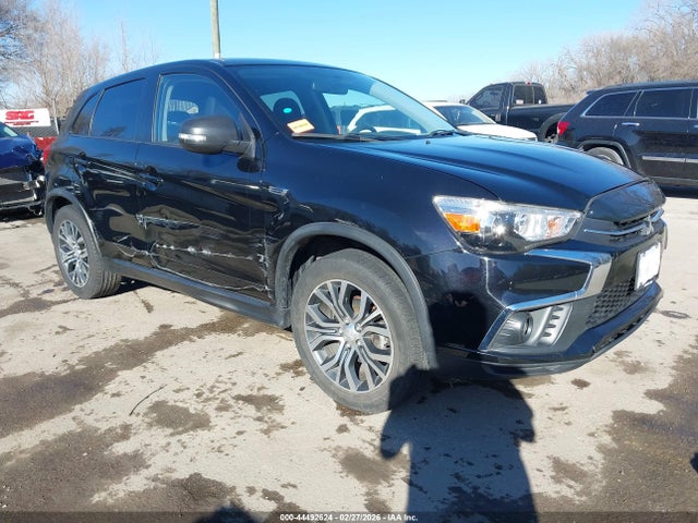 2018 MITSUBISHI OUTLANDER SPORT JA4AP3AU9JU026068 Photo 0