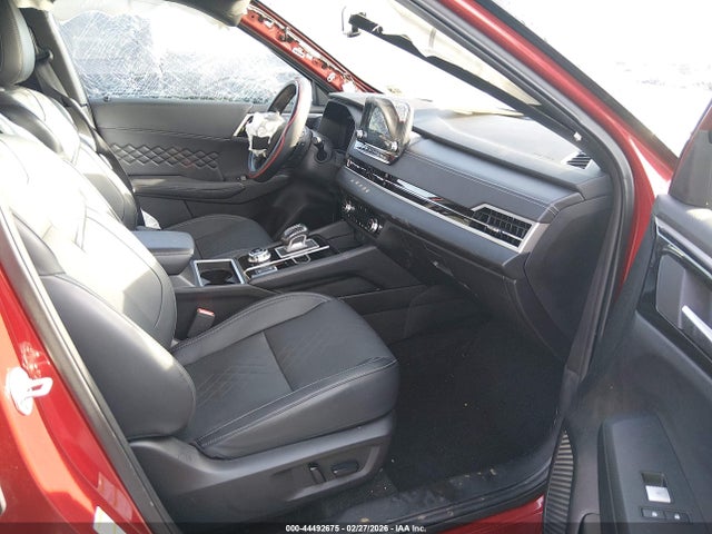 Продаж на аукціоні авто 2024 Mitsubishi Outlander Sel 2.5 S-awc/sel Black Edition S-awc/sel Platinum Edition S-awc, vin: JA4J4WA80RZ065269, номер лоту: 44492675