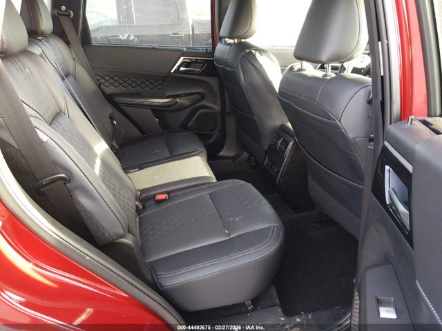 Продаж на аукціоні авто 2024 Mitsubishi Outlander Sel 2.5 S-awc/sel Black Edition S-awc/sel Platinum Edition S-awc, vin: JA4J4WA80RZ065269, номер лоту: 44492675