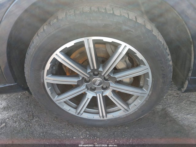 WA1LAAF79KD037591 Audi Q7 55 Premium/55 Se Premium
