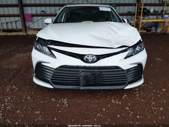 4T1C11AK2PU763216 Toyota CAMRY LE