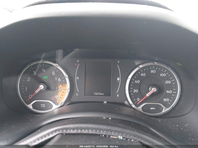 44492713 :رقم المزاد ، ZACCJABT1FPC35811 vin ، 2015 Jeep Renegade Latitude مزاد بيع