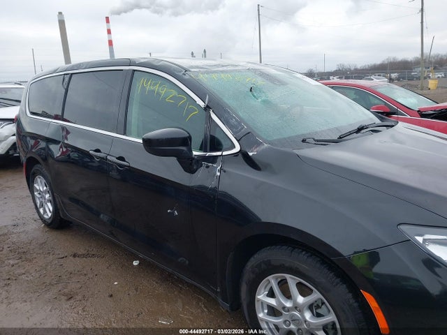 Продажа на аукционе авто 2023 Chrysler Voyager Lx, vin: 2C4RC1CG6PR581694, номер лота: 44492717
