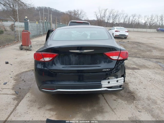 Продаж на аукціоні авто 2015 Chrysler 200 Limited, vin: 1C3CCCAB4FN502547, номер лоту: 44492725