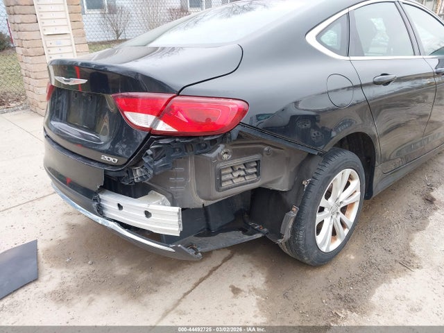 Продаж на аукціоні авто 2015 Chrysler 200 Limited, vin: 1C3CCCAB4FN502547, номер лоту: 44492725