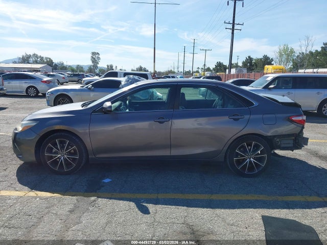 4T1BF1FK5HU718469 Toyota CAMRY XSE