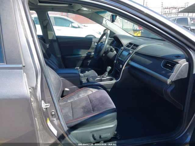 4T1BF1FK5HU718469 Toyota CAMRY XSE