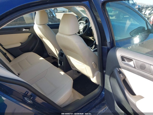 3VWD07AJ8EM239069 Volkswagen Jetta 1.8t Se