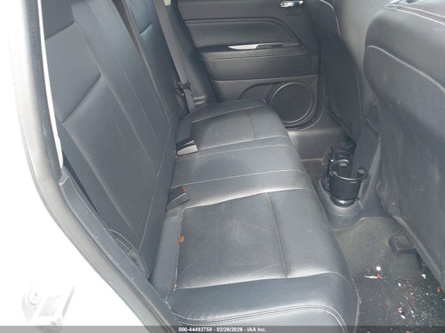 1C4NJCEA7GD806748 Jeep Compass High Altitude Edition