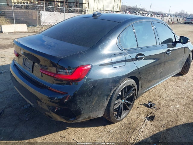 44492860 :رقم المزاد ، 3MW5R7J06M8B60489 vin ، 2021 Bmw 330i Xdrive مزاد بيع