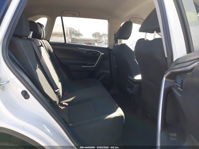 Toyota RAV4 LE 2021 2T3H1RFV4MW143946 Image 8