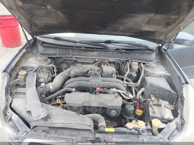 2014 Subaru Legacy 2.5i Premium მანქანა იყიდება აუქციონზე, vin: 4S3BMCD61E3017604, აუქციონის ნომერი: 44492882
