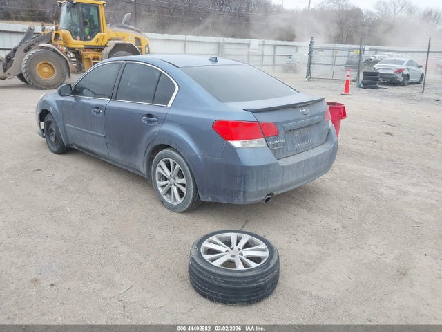 2014 Subaru Legacy 2.5i Premium მანქანა იყიდება აუქციონზე, vin: 4S3BMCD61E3017604, აუქციონის ნომერი: 44492882