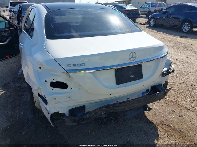 Продажа на аукционе авто 2016 Mercedes-benz C 300, vin: 55SWF4JB6GU105166, номер лота: 44492902