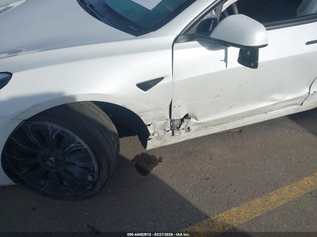Продажа на аукционе авто 2021 Tesla Model 3 Long Range Dual Motor All-wheel Drive, vin: 5YJ3E1EB7MF926739, номер лота: 44492915