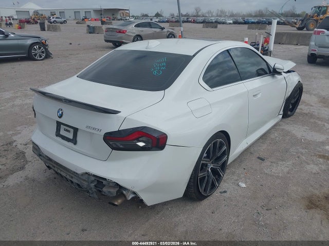 2022 BMW 230 3MW23CM03N8C33814 Photo 3