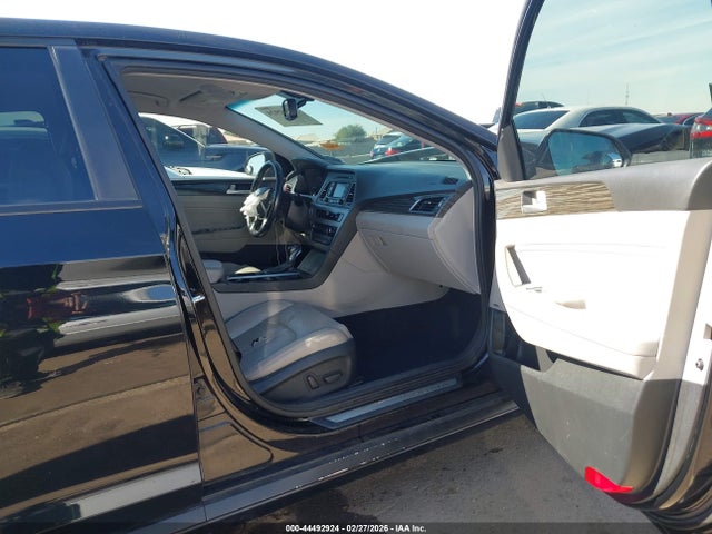 Hyundai Sonata Limited 2015 5NPE34AF1FH062865 Image 5