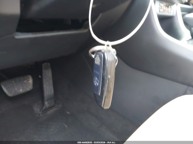 Toyota Rav4 Limited 2019 2T3N1RFV5KC036633 Image 11