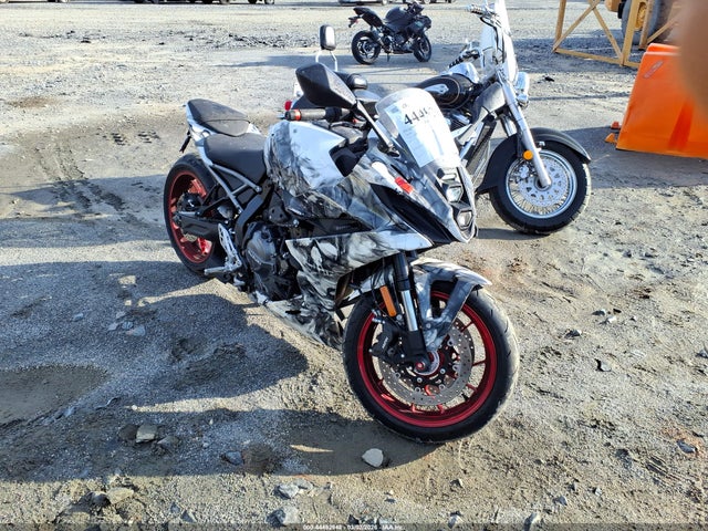 Suzuki Gsx800 F 2024 JS1EM13B7R7100348 Image 2