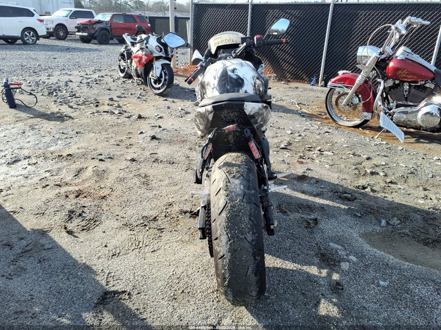 Suzuki Gsx800 F 2024 JS1EM13B7R7100348 Image 6