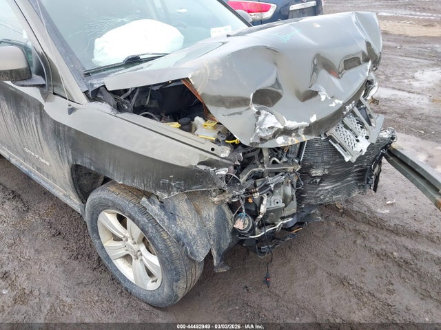 2015 JEEP COMPASS 1C4NJDEB4FD217234 Photo 5
