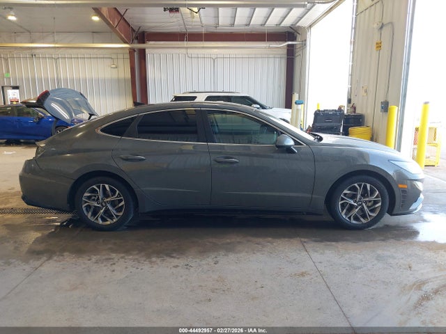 5NPEF4JA0LH025913 Hyundai SONATA SEL
