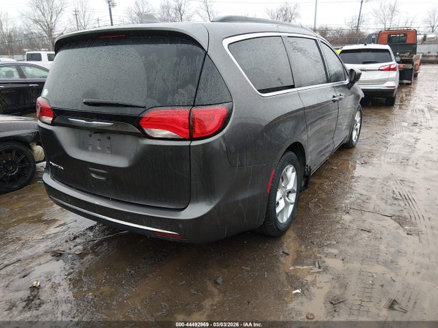 2019 Chrysler Pacifica Touring Plus მანქანა იყიდება აუქციონზე, vin: 2C4RC1FG6KR644846, აუქციონის ნომერი: 44492969