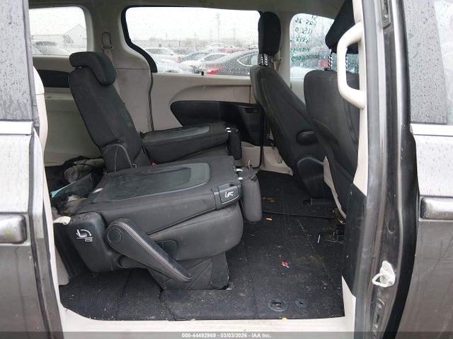 2019 Chrysler Pacifica Touring Plus მანქანა იყიდება აუქციონზე, vin: 2C4RC1FG6KR644846, აუქციონის ნომერი: 44492969