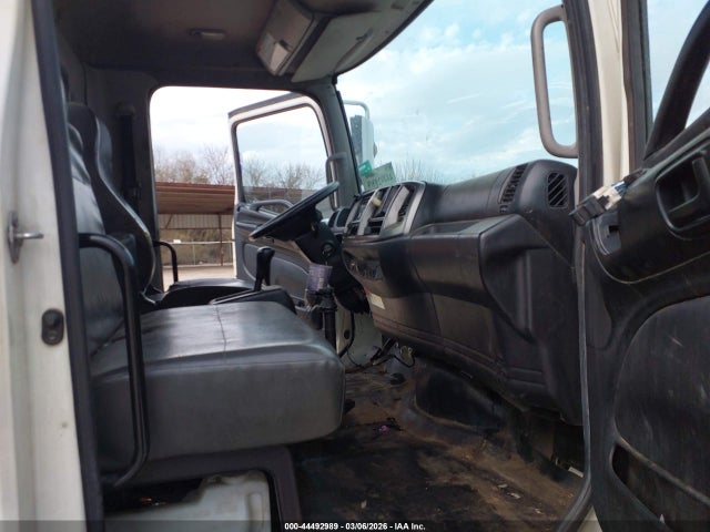 Hino 258/268 2014 5PVNJ8JP9E4S51063 Image 7