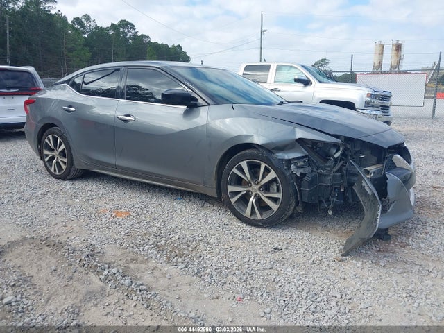 2016 1N4AA6AP5GC423803 main image