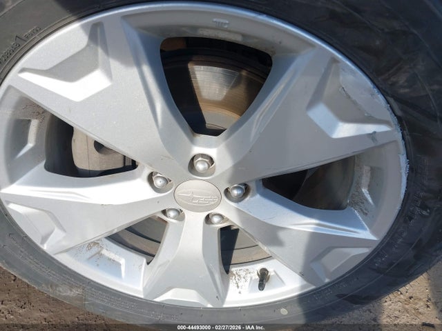 JF2SJABC9FH561523 Subaru Forester 2.5i