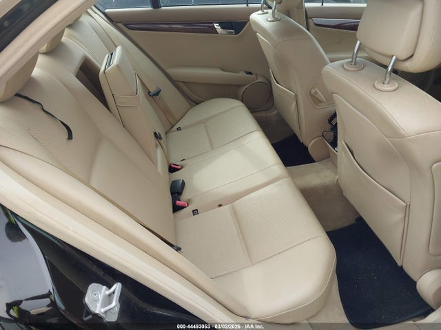 Продажа на аукционе авто 2008 Mercedes-benz C 300 Luxury/sport, vin: WDDGF54X28F149834, номер лота: 44493053