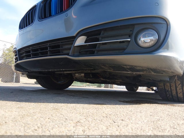 44493070 :رقم المزاد ، WBA5A5C52FD520013 vin ، 2015 Bmw 528i مزاد بيع