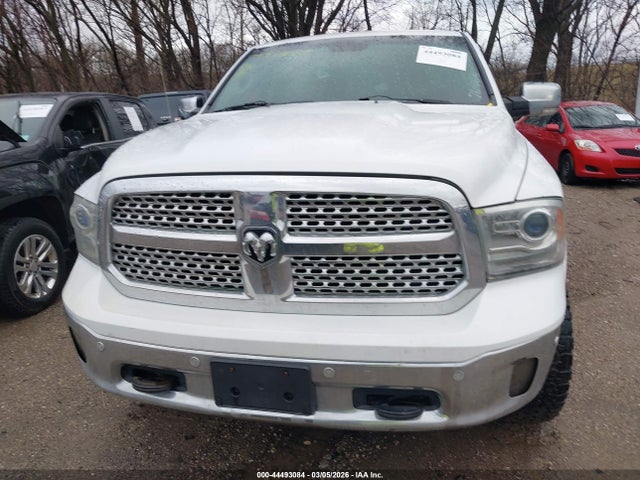 44493084 :رقم المزاد ، 1C6RR7NTXFS711766 vin ، 2015 Ram 1500 Laramie مزاد بيع
