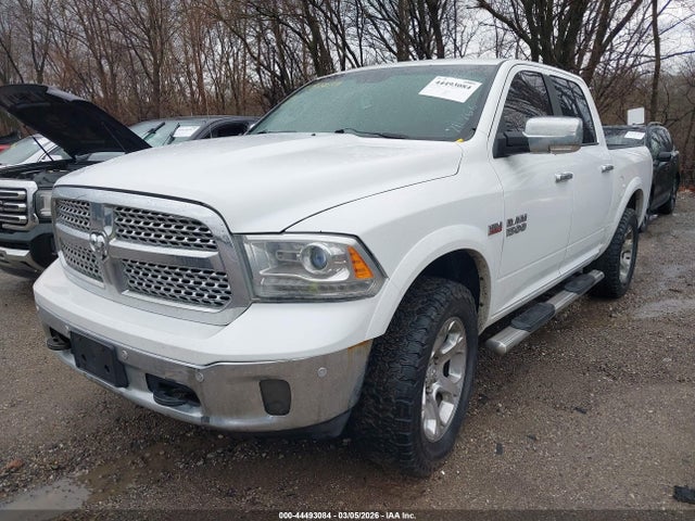 44493084 :رقم المزاد ، 1C6RR7NTXFS711766 vin ، 2015 Ram 1500 Laramie مزاد بيع