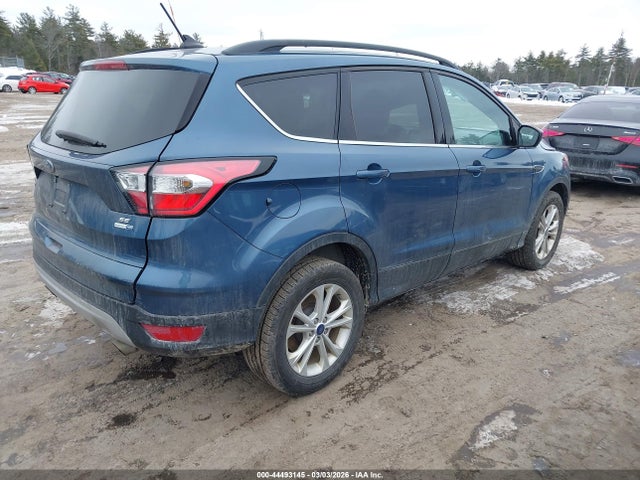 Ford ESCAPE SE 2018 1FMCU9GD1JUB33144 Image 4