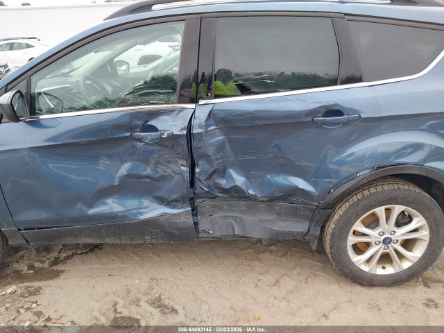 Ford ESCAPE SE 2018 1FMCU9GD1JUB33144 Image 6