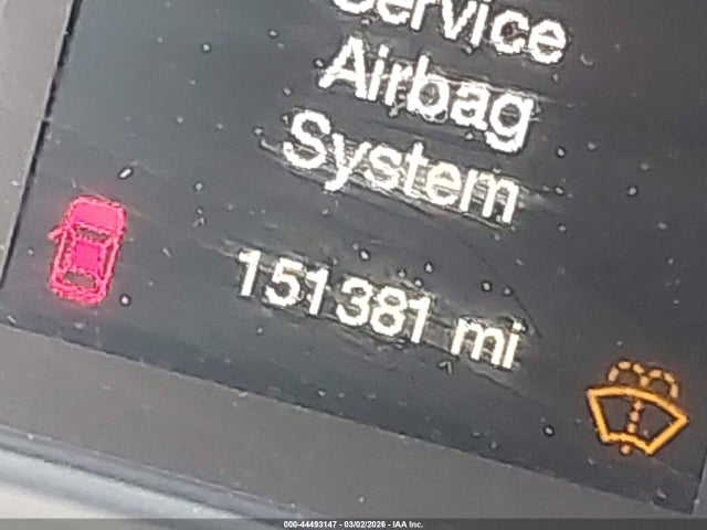 44493147 :رقم المزاد ، 1C3CCCAB6FN692738 vin ، 2015 Chrysler 200 Limited مزاد بيع